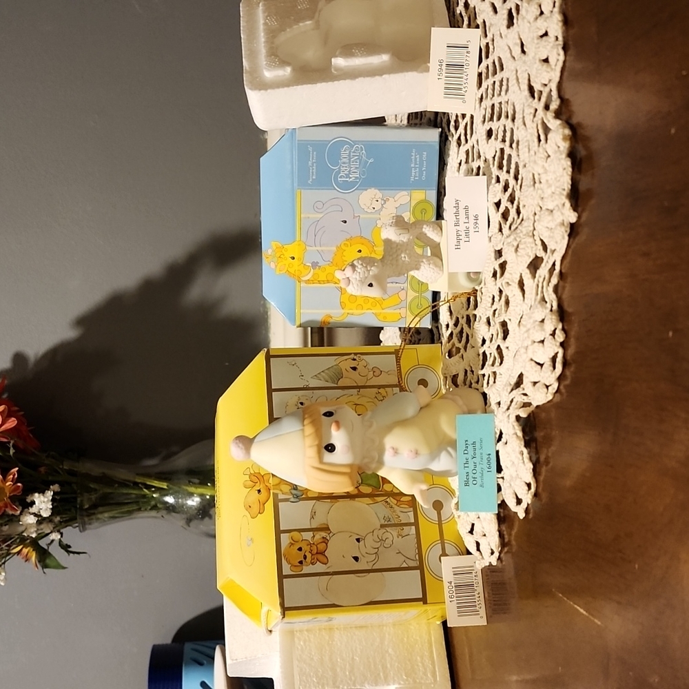 NIB Vintage Precious Moments "Birthday Train" figurines MINT CONDITION
